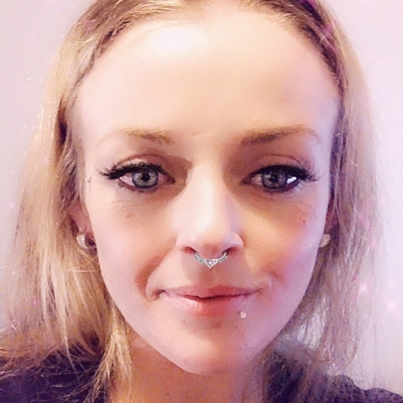 Meet your Posher, Stacey - Picture 6 of 9